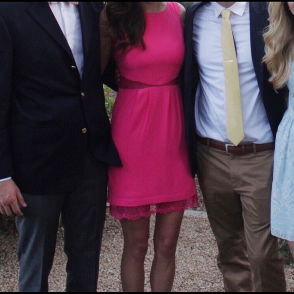 Women’s Dress size 2 BCBG dress Pink with lace - Picture 4 of 7